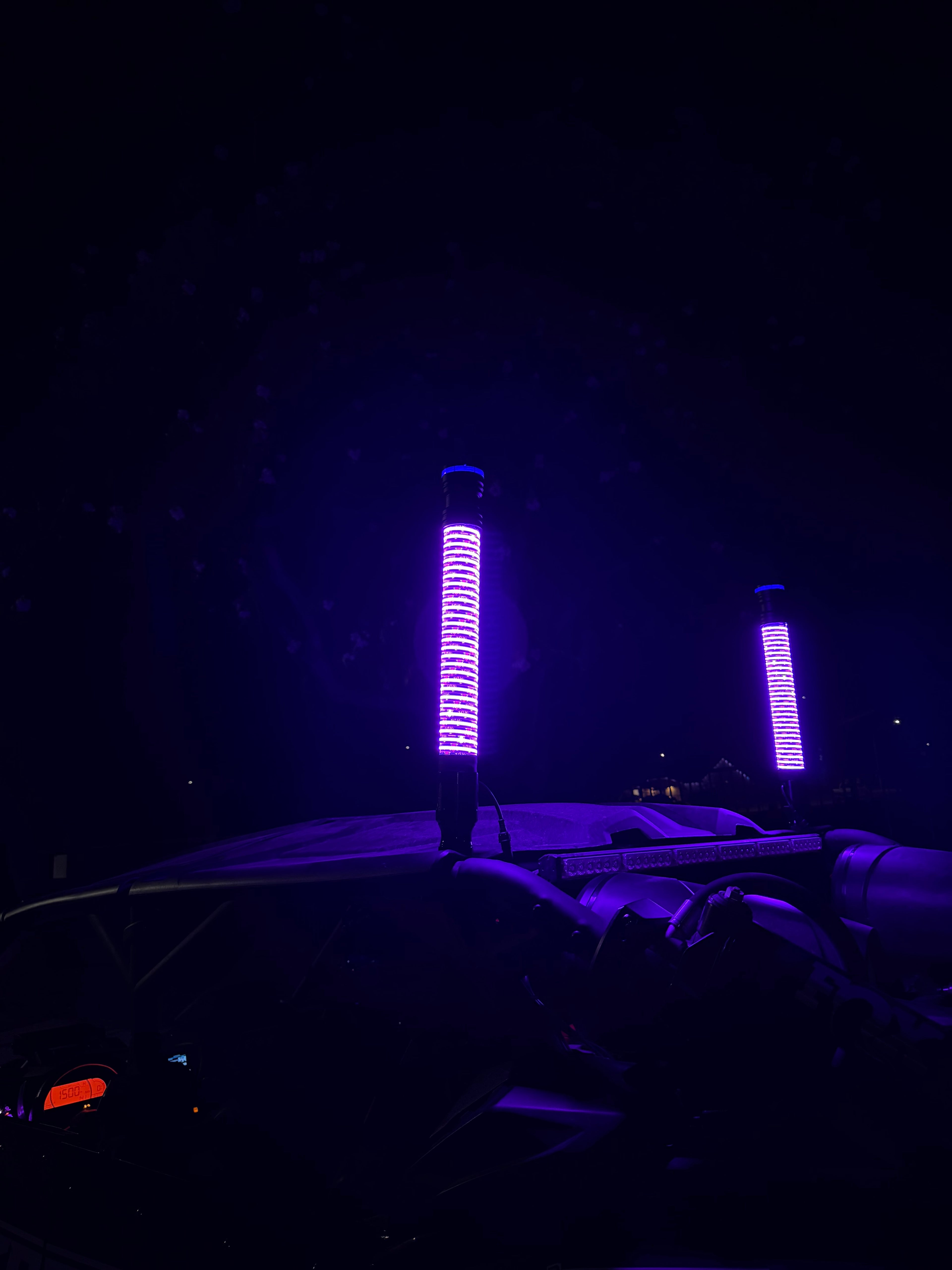 V3 LASER FAT WHIPS
